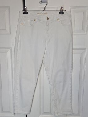 Michael Kors White Izzy Cropped Skinny Stretch Jeans with Gold Hardware